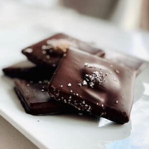 sea salt caramel chocolate grahams at le macaron fishers